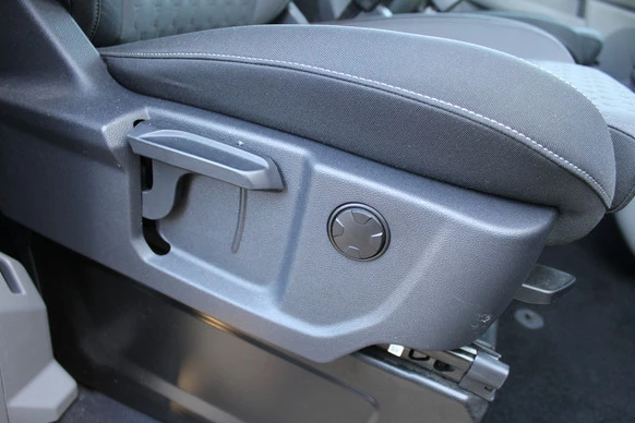 Ford Tourneo Custom - Afbeelding 28 van 30