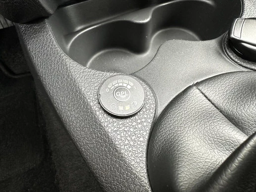 Dacia Logan - Afbeelding 19 van 30