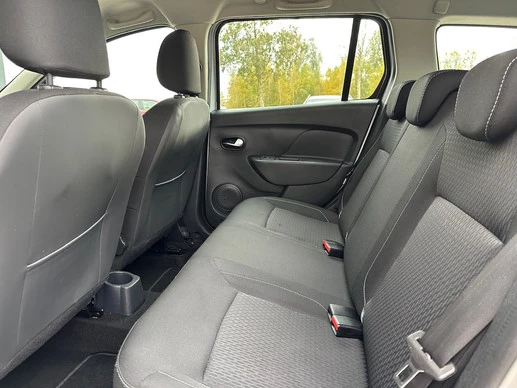 Dacia Logan - Afbeelding 23 van 30