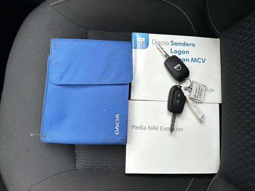 Dacia Logan - Afbeelding 28 van 30