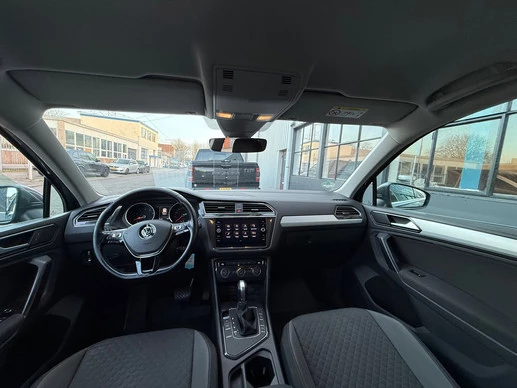Volkswagen Tiguan - Afbeelding 12 van 24