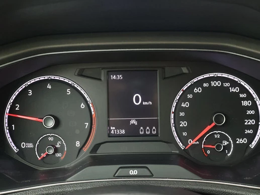 Volkswagen T-Roc - Afbeelding 7 van 30