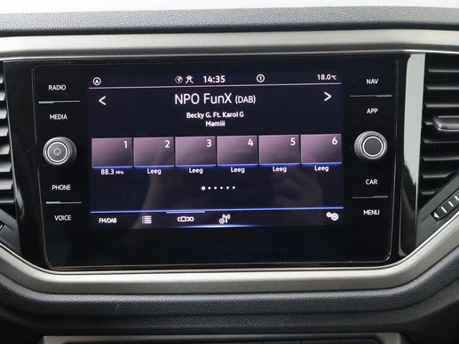 Volkswagen T-Roc - Afbeelding 8 van 30