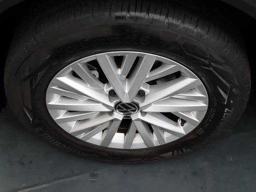 Volkswagen T-Roc - Afbeelding 21 van 30