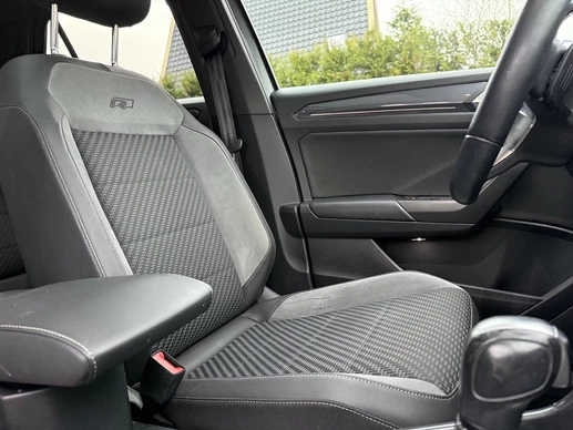 Volkswagen T-Roc - Afbeelding 29 van 30
