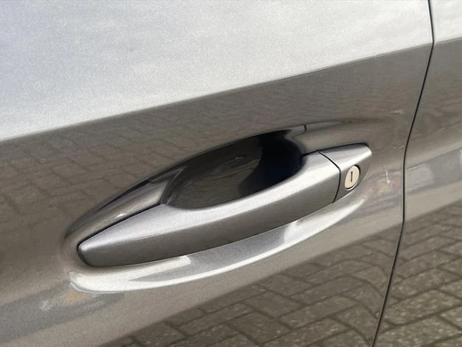 Peugeot 208 - Afbeelding 10 van 30