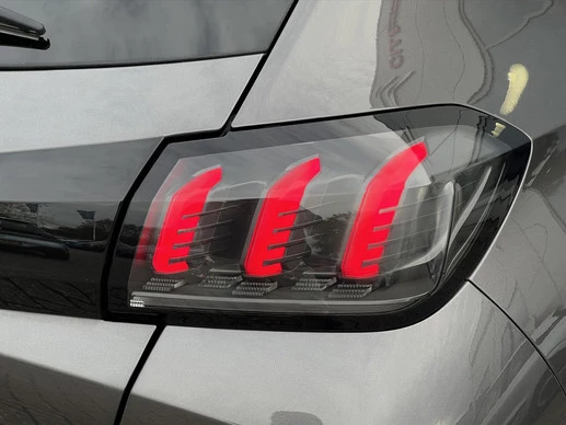 Peugeot 208 - Afbeelding 17 van 30