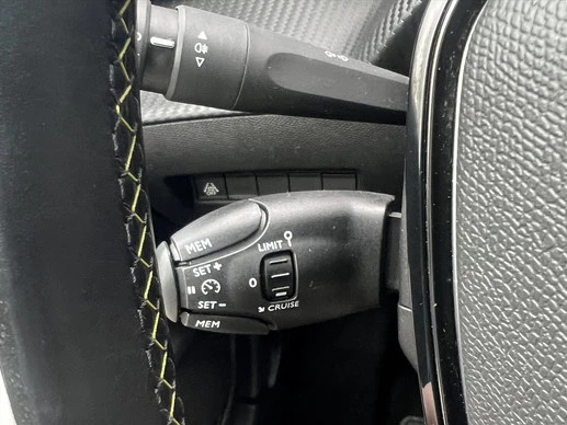 Peugeot 208 - Afbeelding 29 van 30