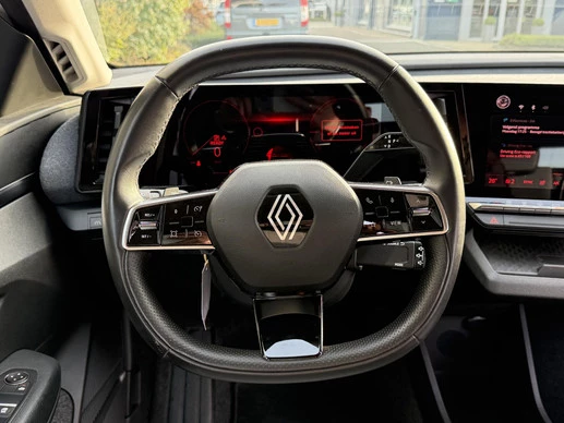 Renault Megane E-Tech - Afbeelding 16 van 30