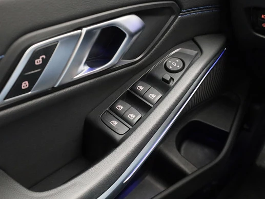 BMW 3 Serie - Afbeelding 18 van 28