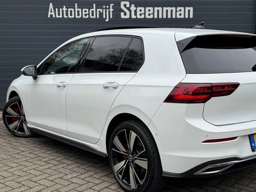 Volkswagen Golf - Afbeelding 11 van 30