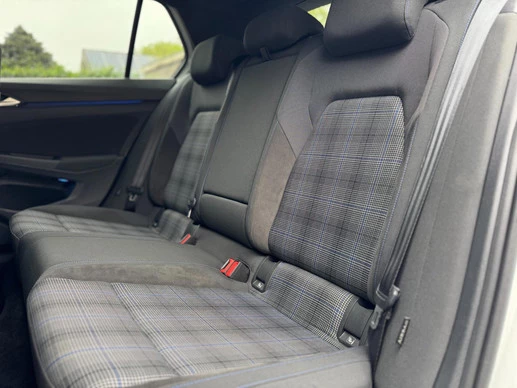 Volkswagen Golf - Afbeelding 28 van 30