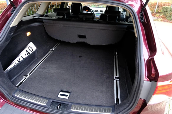 Toyota Avensis - Afbeelding 11 van 30