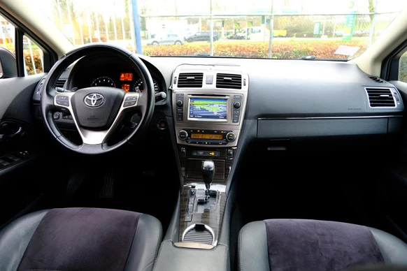 Toyota Avensis - Afbeelding 12 van 30