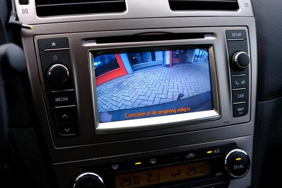 Toyota Avensis - Afbeelding 16 van 30