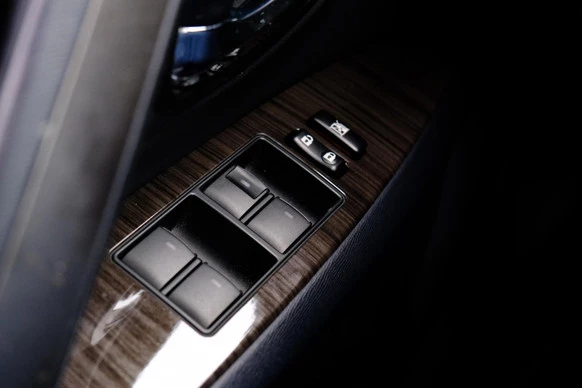 Toyota Avensis - Afbeelding 23 van 30