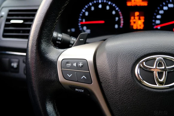 Toyota Avensis - Afbeelding 24 van 30