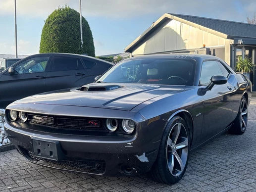 Dodge Challenger - Afbeelding 1 van 19