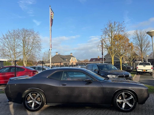 Dodge Challenger - Afbeelding 6 van 19