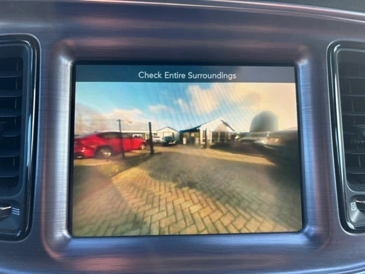 Dodge Challenger - Afbeelding 14 van 19