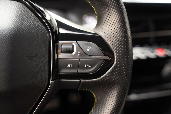 Peugeot 2008 - Afbeelding 17 van 30