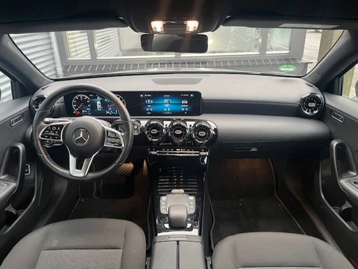 Mercedes-Benz A-Klasse - Afbeelding 2 van 18