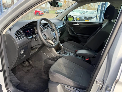 Volkswagen Tiguan - Afbeelding 9 van 28