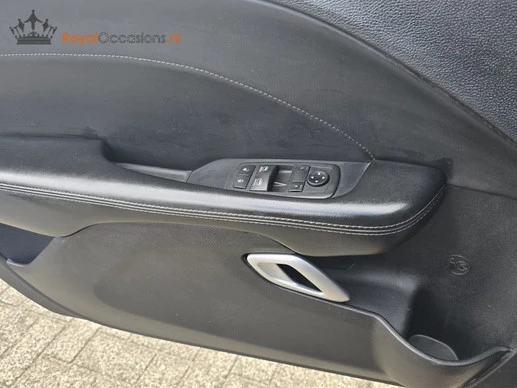 Dodge Challenger - Afbeelding 15 van 30