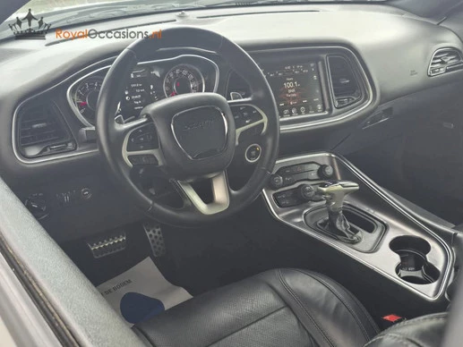 Dodge Challenger - Afbeelding 10 van 30