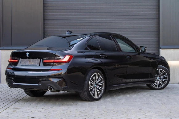 BMW 3 Serie - Afbeelding 2 van 30