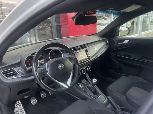 Alfa Romeo Giulietta - Afbeelding 5 van 30