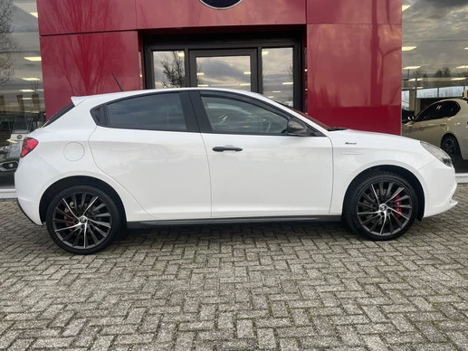 Alfa Romeo Giulietta - Afbeelding 14 van 30