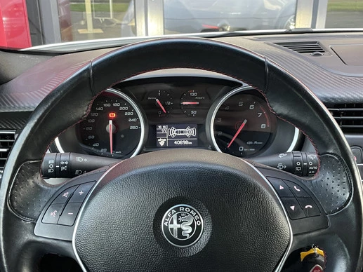 Alfa Romeo Giulietta - Afbeelding 19 van 30