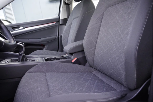 Volkswagen Golf - Afbeelding 10 van 30