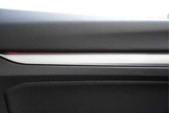 Volkswagen Golf - Afbeelding 20 van 30