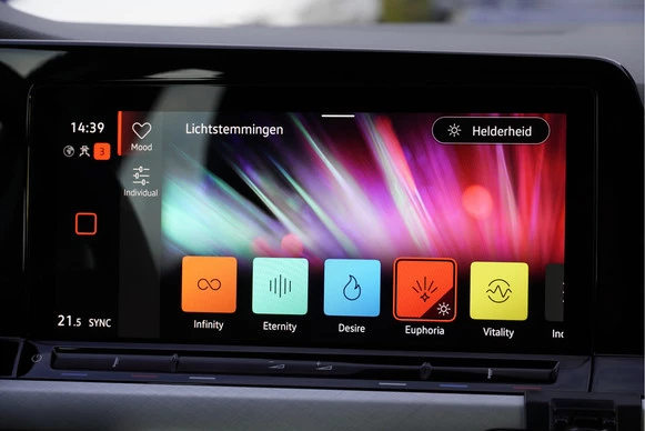 Volkswagen Golf - Afbeelding 27 van 30