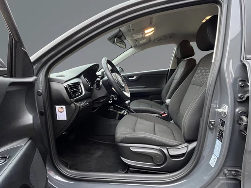 Kia Rio - Afbeelding 10 van 30