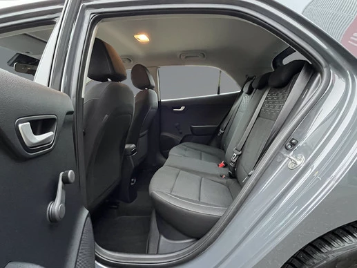 Kia Rio - Afbeelding 12 van 30