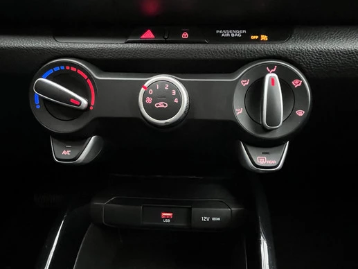 Kia Rio - Afbeelding 19 van 30