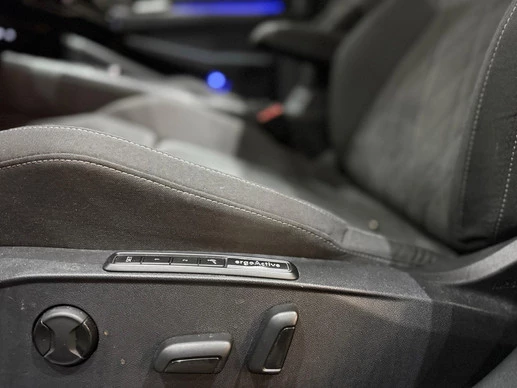 Volkswagen Golf - Afbeelding 20 van 23