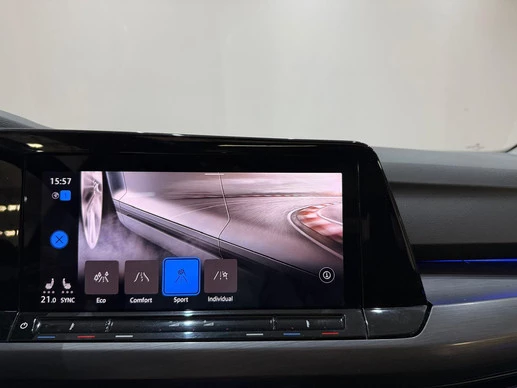 Volkswagen Golf - Afbeelding 21 van 23