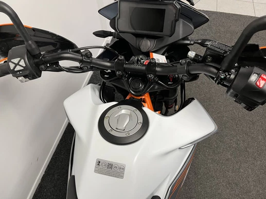 KTM 390 - Afbeelding 9 van 22