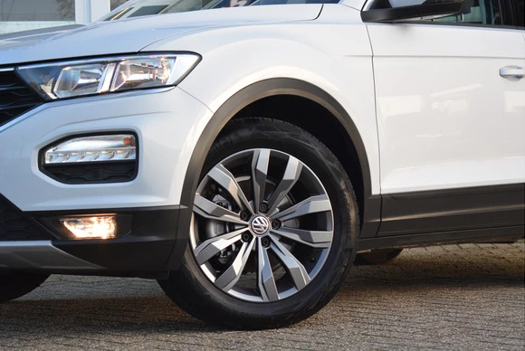 Volkswagen T-Roc - Afbeelding 23 van 26