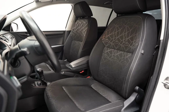 Škoda Rapid - Afbeelding 9 van 30