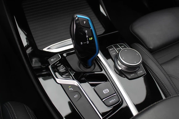 BMW iX3 - Afbeelding 21 van 30