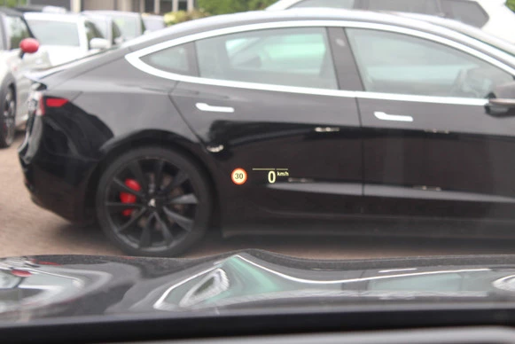 BMW iX3 - Afbeelding 24 van 30