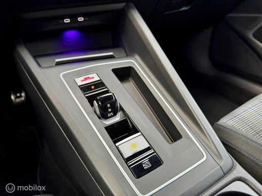 Volkswagen Golf - Afbeelding 15 van 28