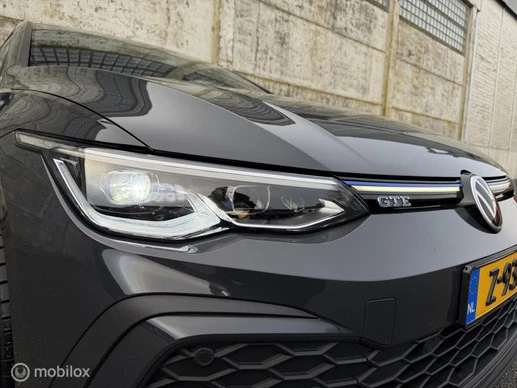 Volkswagen Golf - Afbeelding 17 van 28