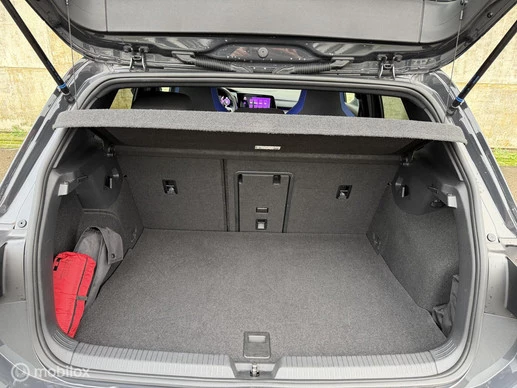 Volkswagen Golf - Afbeelding 25 van 28