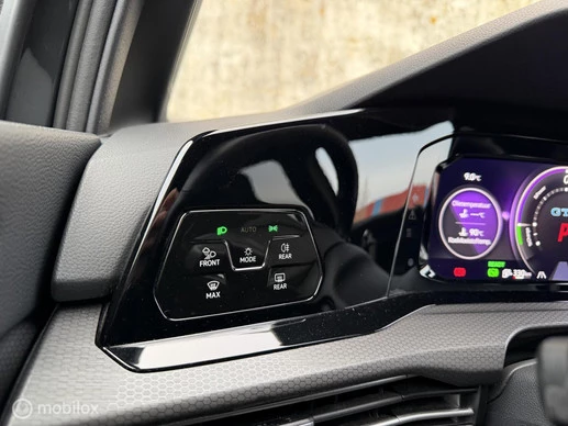 Volkswagen Golf - Afbeelding 27 van 28